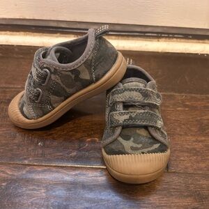 Toddler boys sneakers